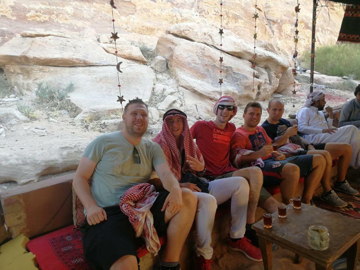 Desert Guide Camp Wadi Rum Ngoại thất bức ảnh
